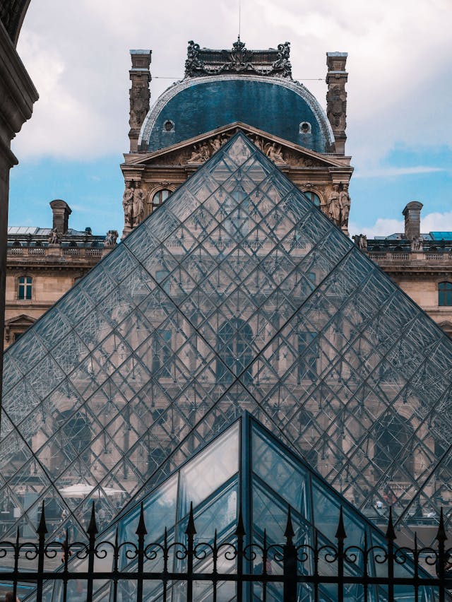 louvre