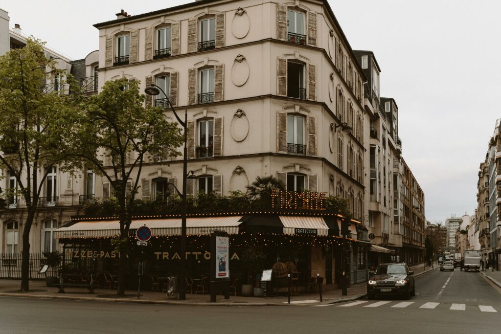 Maison traditionnelle en plein Paris