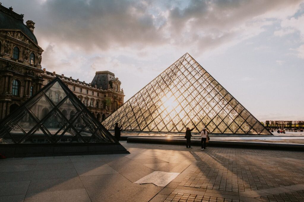 Louvre, Paris